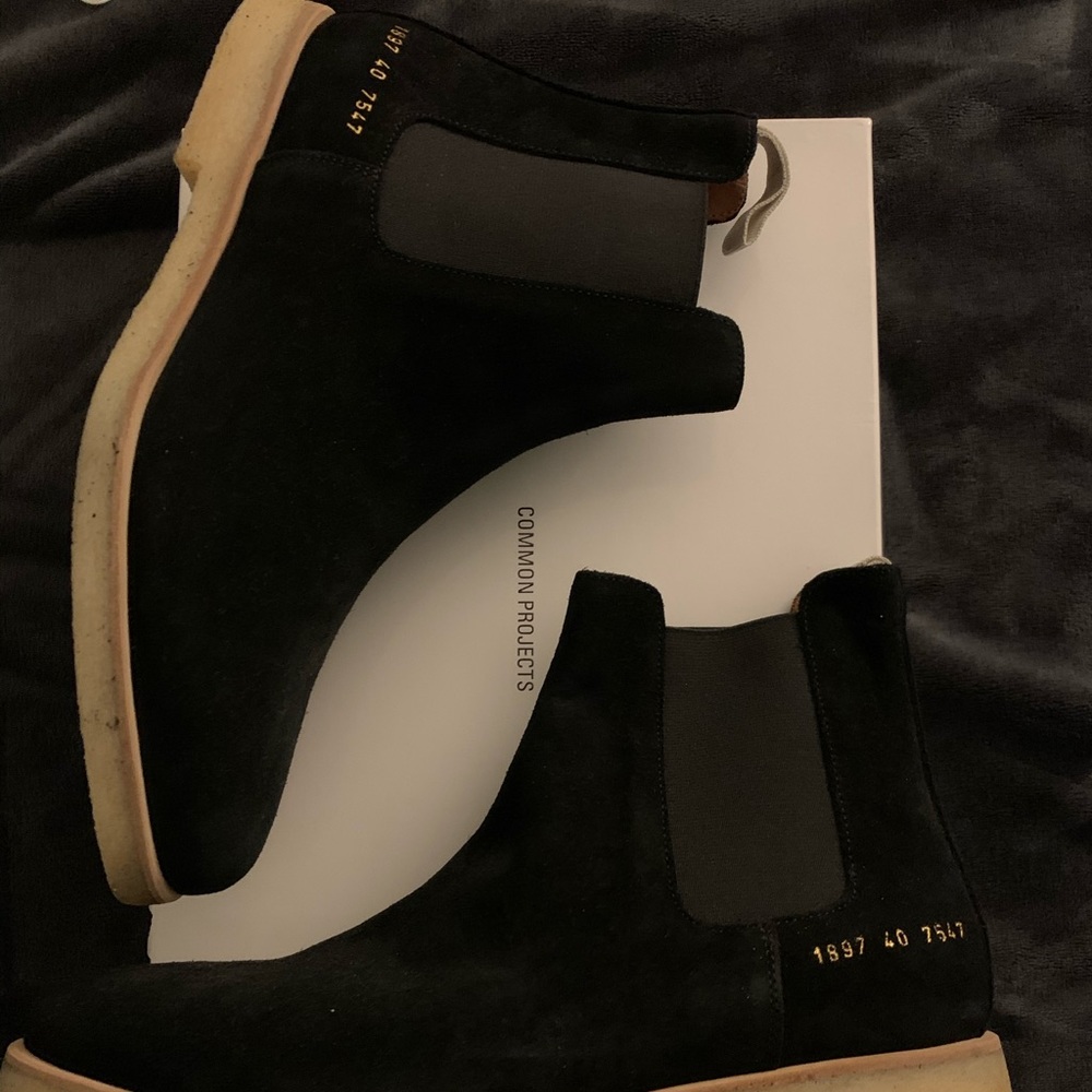 Common Project Chelsea Boots